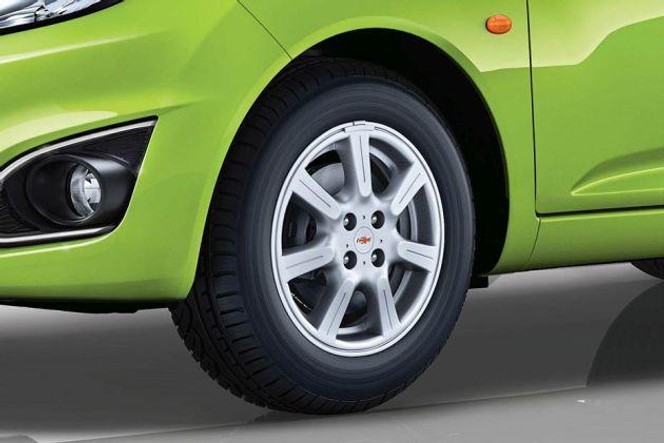 ಚೆವ್ರೊಲೆಟ್ ಬೀಟ್ ವೀಲ್ image