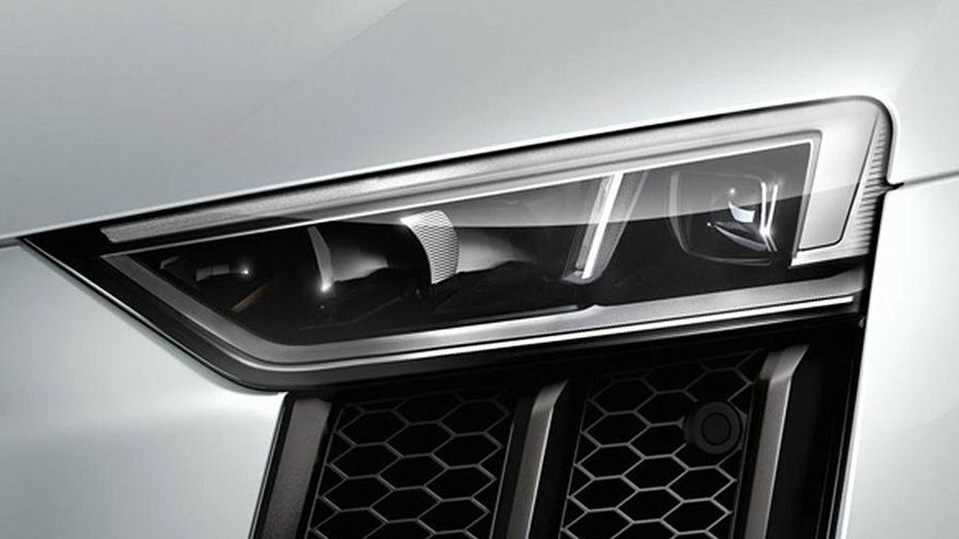 Audi R8 2012-2015 Headlight Image
