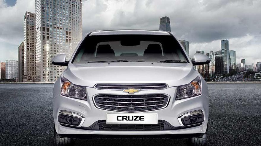 Chevrolet Cruze Front View Image