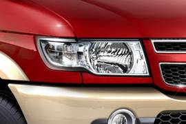 ഷെവർലെറ്റ് ടവേര 2012-2017 headlight image