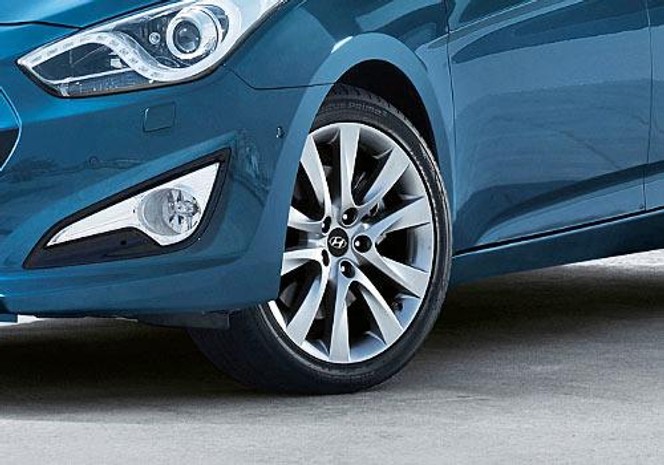 हुंडई आई40 व्हील image