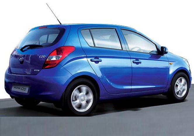 Hyundai i20 2008-2010 Rear Left View Image