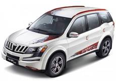 Mahindra XUV500 2011-2015 videos