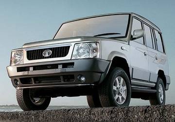 Tata Sumo Victa DI Front Left Side Image