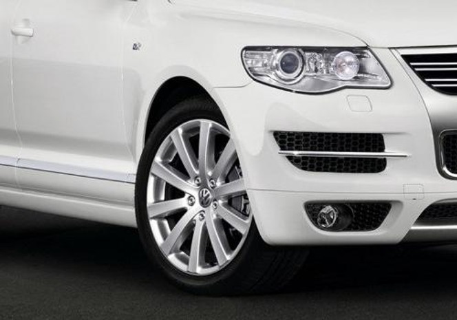 வோல்க்ஸ்வேகன் டெளவரெக் சக்கர image