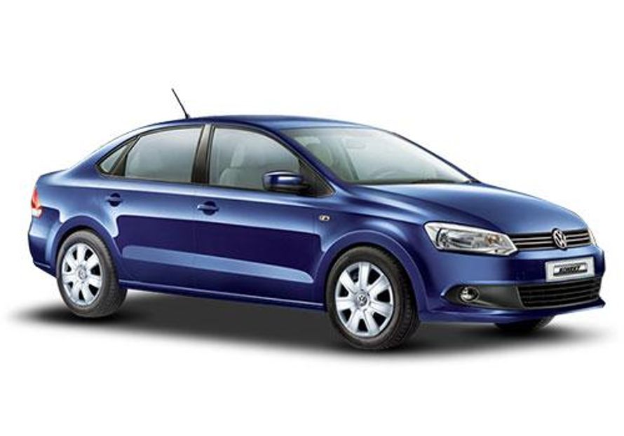 Volkswagen Vento 2013-2015 Front Right View Image