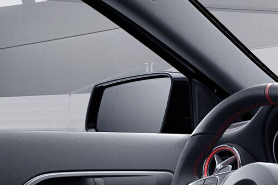 Mercedes-Benz GLA 2014-2019 Side Mirror (Glass) Image