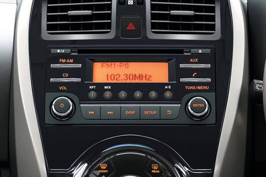 रेनॉल्ट प्लस infotainment stytem image