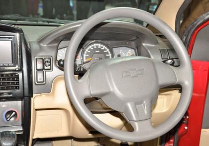 Chevrolet Tavera Neo Steering Wheel Image