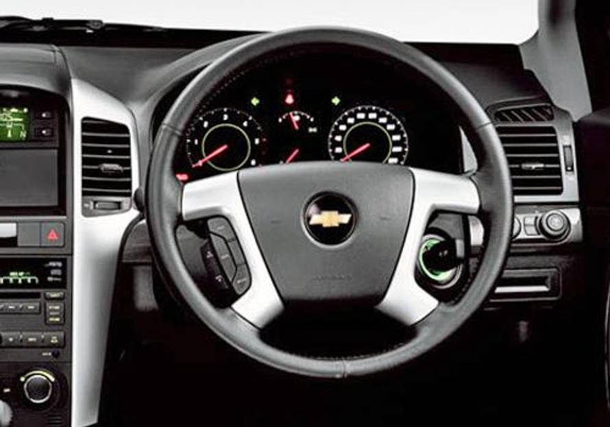 Chevrolet Captiva 2008-2012 Steering Wheel Image