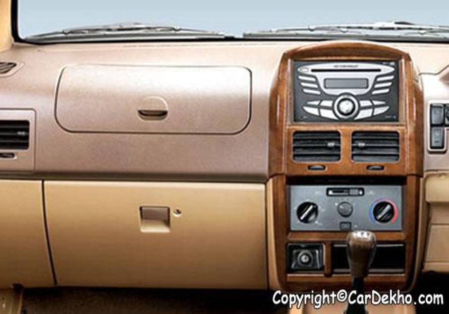 शेवरले टवेरा 2003-2007 passenger व्यू image