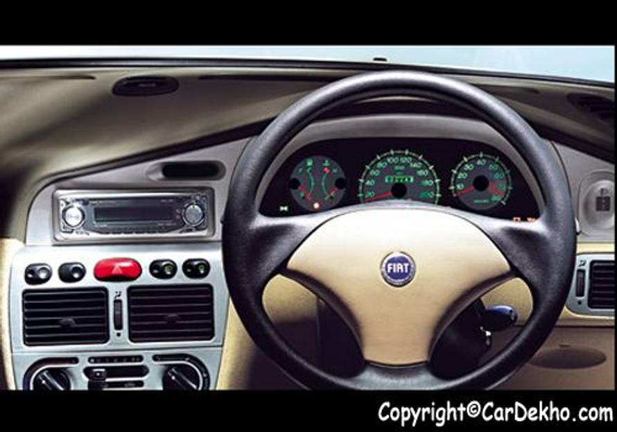 Fiat Palio Stile Steering Wheel Image