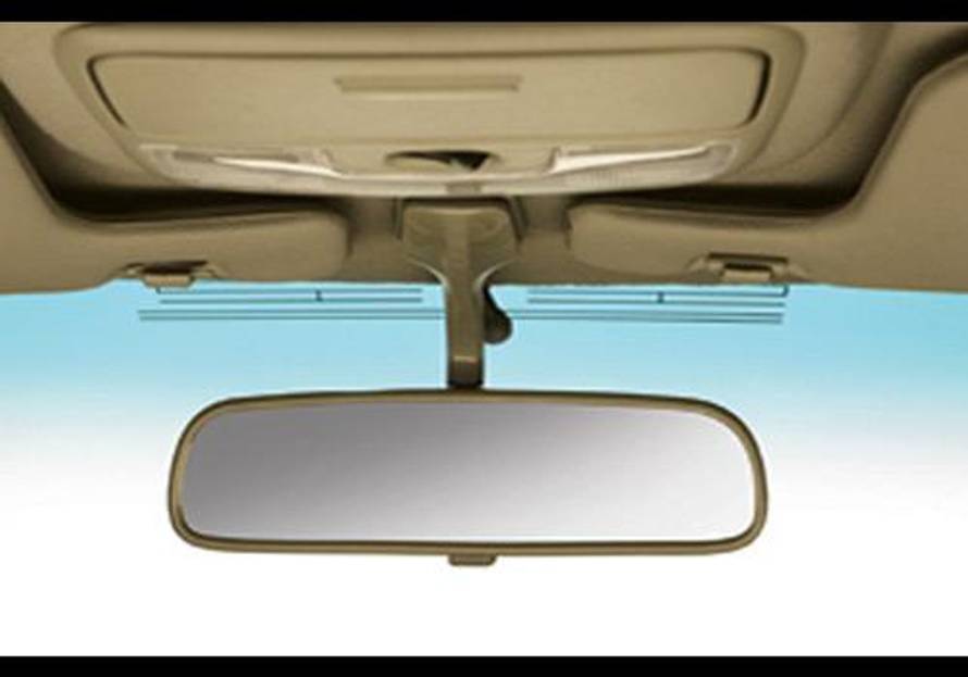 Force MPV Rear View Mirror/Courtesy Lamps Image