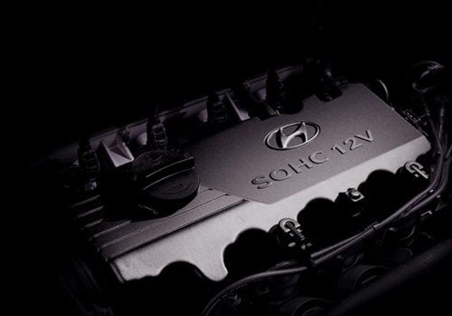 Hyundai Accent Engine Image