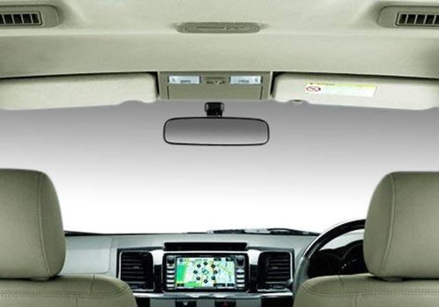 Toyota Fortuner 2009-2011 Rear View Mirror/Courtesy Lamps Image