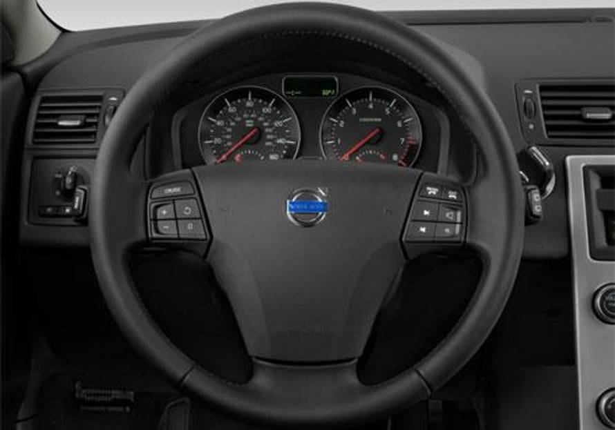 Volvo C30 Steering Wheel Image