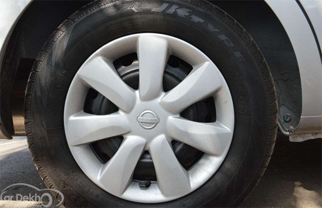 Nissan Sunny