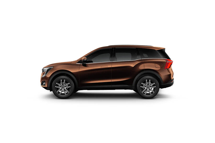 Mahindra XUV700 Burnt Sienna Colour - Burnt Sienna XUV700 Price