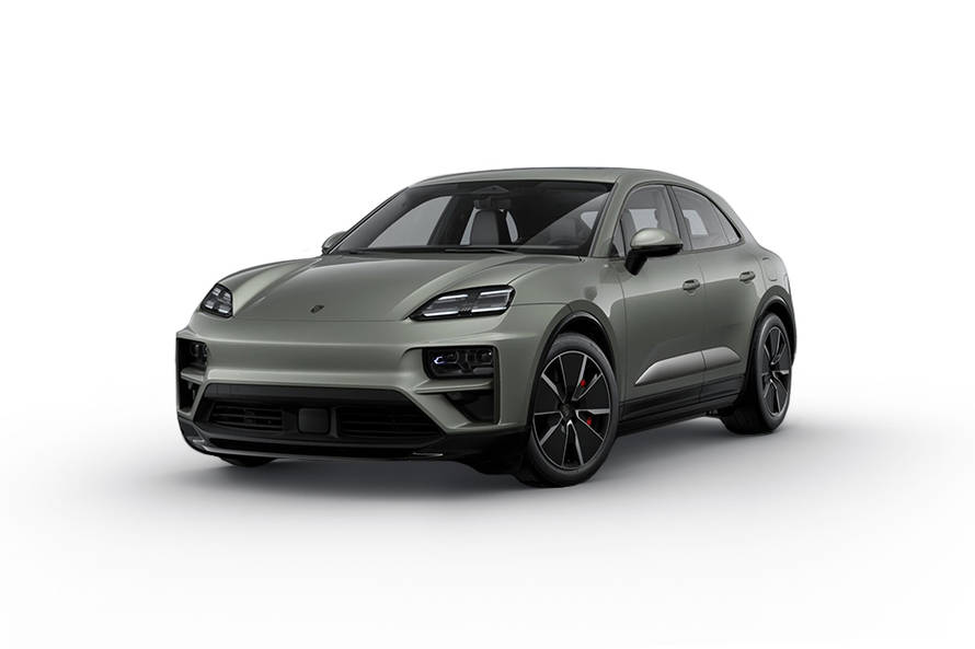 Macan EV Aventurine Green Metallic Color