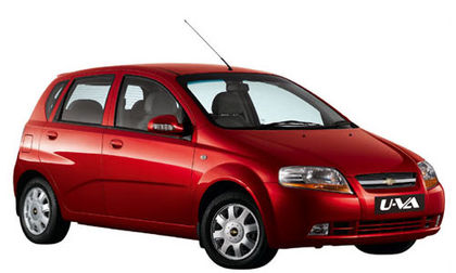 Chevrolet Aveo Hatchback and Sedan Get a New Face in China