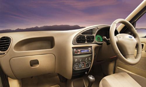 Ford New Ikon Ford New Ikon