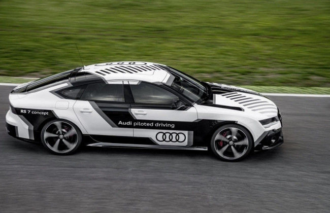 Audi RS7 Auto Piloted Driving Concept