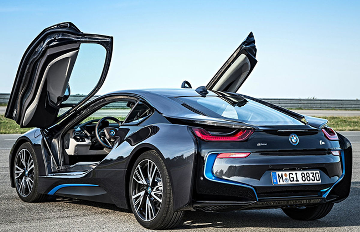 BMW i8