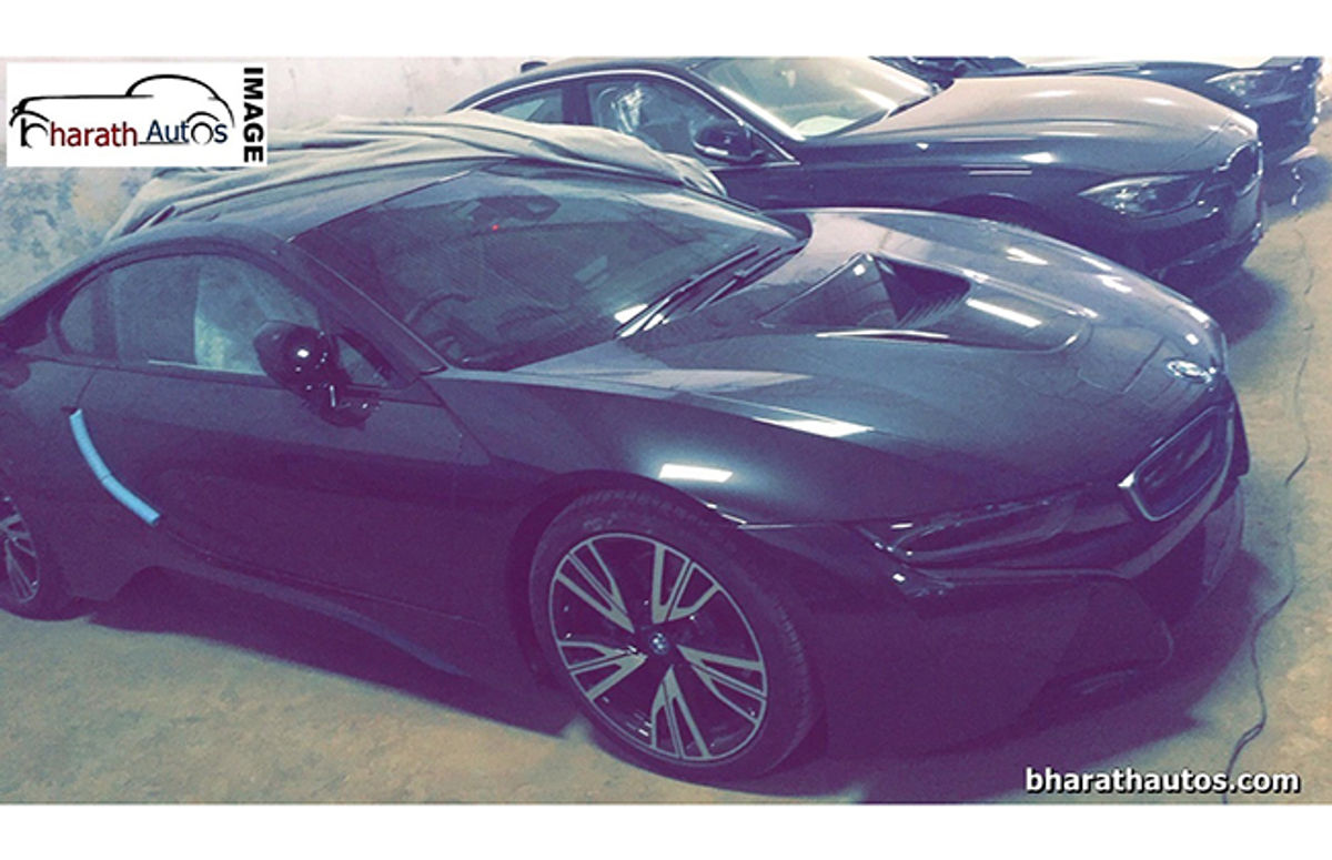 BMW i8