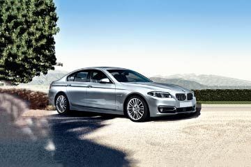 BMW 5 Series 2013-2017 520d Luxury Line On Road Price (Diesel), Features &  Specs, Images
