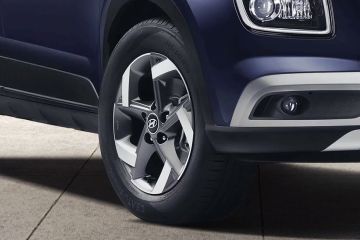 Hyundai Venue Wheel