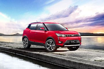 Mahindra XUV300 Mahindra XUV300