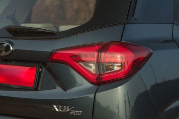 xuv300 clutch plate price