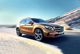 Mercedes-Benz GLA Class Mileage user reviews