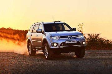 Mitsubishi Pajero Sport 4X2 AT Dual Tone