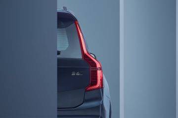 Volvo xc90 deals back light cover