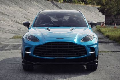 Aston Martin DBX Front View Image Aston Martin DBX Front View Image