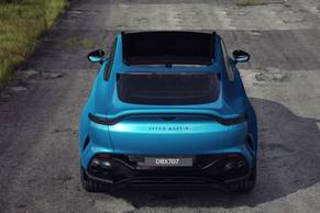 Aston Martin DBX Rear view Image