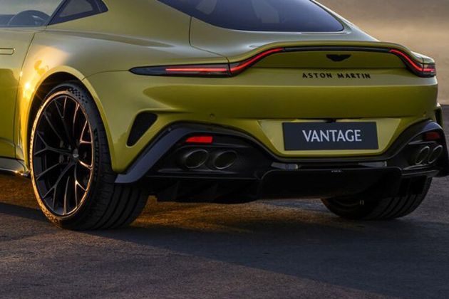 Aston Martin Vantage Exhaust Pipe Image