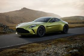 Aston Martin Vantage colours