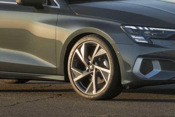 ഓഡി എ3 ചക്രം image