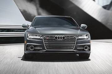 Audi S7 Front View Image