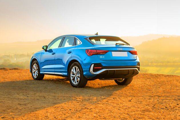 Audi Q3 Sportback Rear Left View Image