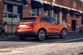Audi Q3 Rear Right Side Image