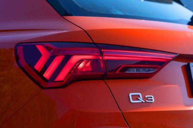 Audi Q3 Taillight Image