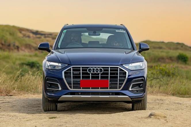 Audi Q5 Front View Image