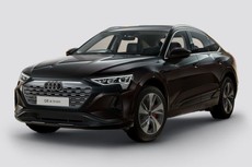 Audi Q8 Sportback e-tron Glacier White Metallic