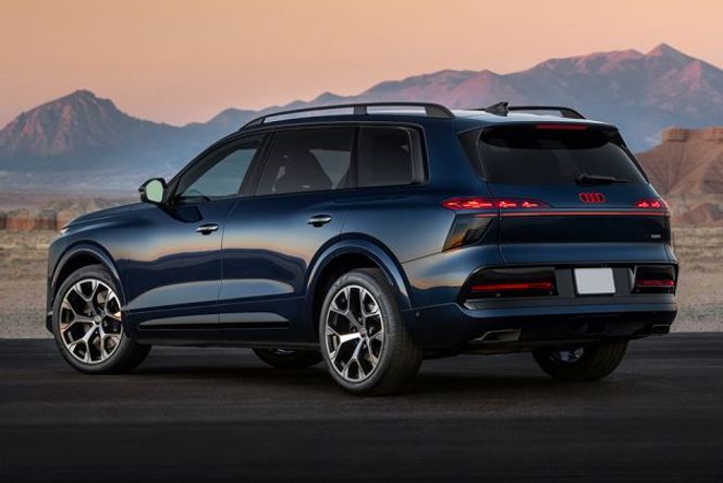Audi Q9 Rear Left View Image Audi Q9 Rear Left View Image