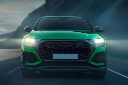 Audi RS Q8 2020-2025 Front View Image Audi RS Q8 2020-2025 Front View Image