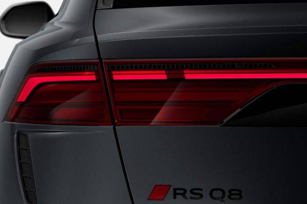 Audi RS Q8 Taillight Image