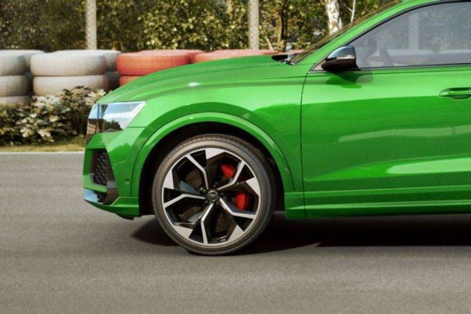 Audi RS Q8 2020-2025 Wheel Image